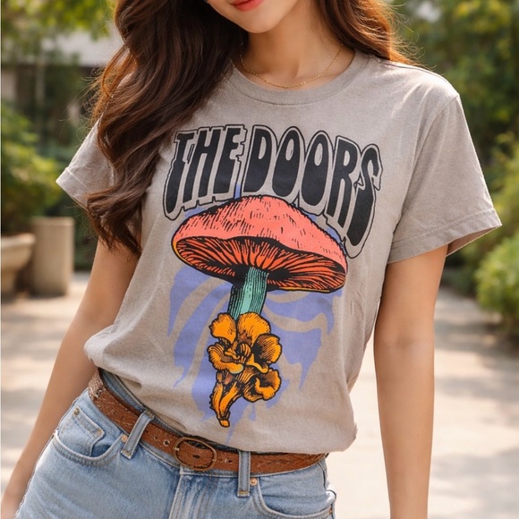 Tops - Graphic Tee with The Doors Mushroom Print PTP 17”